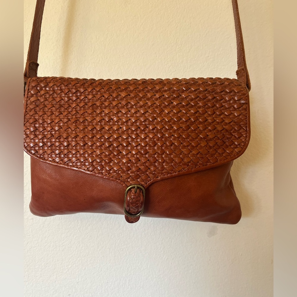 Leather Purse 
Woven
